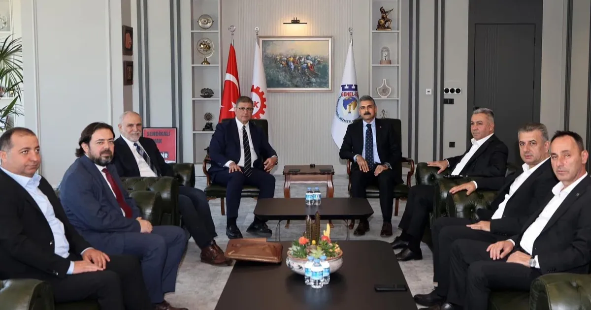 Başkan Tugay’dan Ankara’da sendikalara ziyaret
