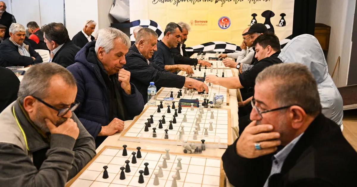 Bornova’da damada uluslararası buluşma