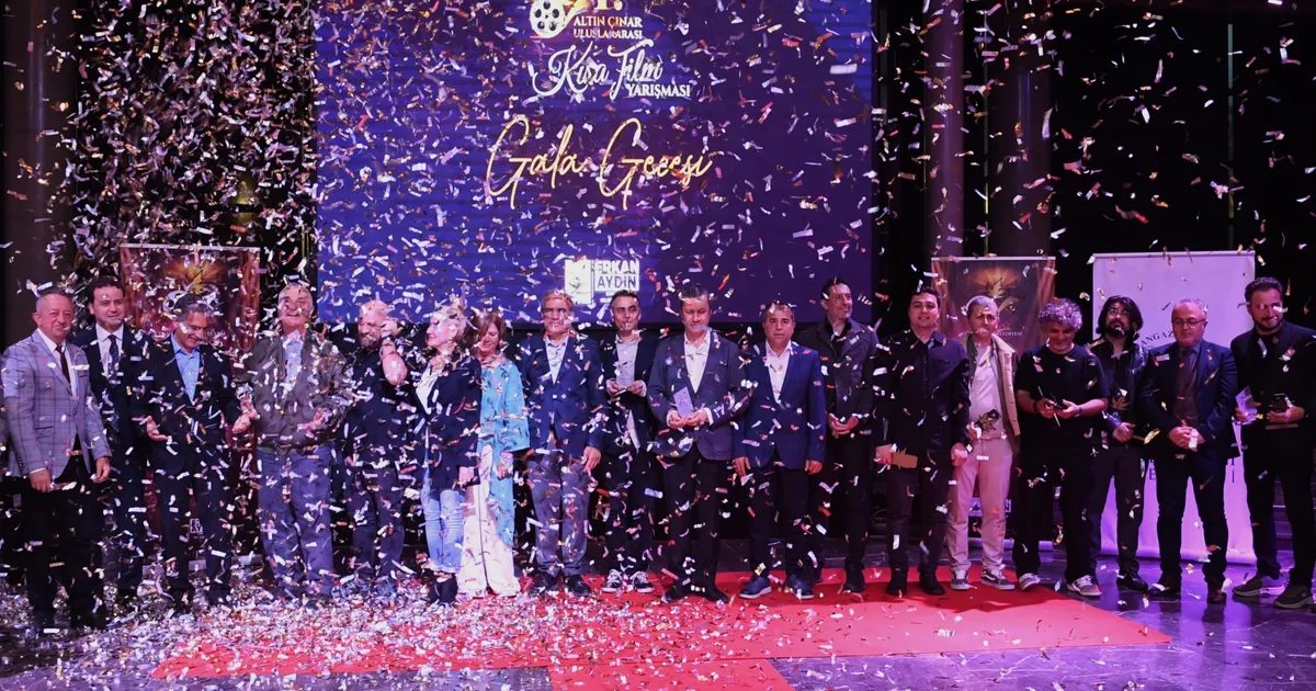Bursa’da ‘Altın Çınar Kısa Film Yarışması’nda ödüller sahiplerini buldu