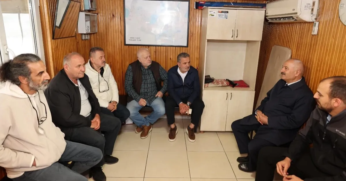 Gebze’de Başkan Büyükgöz yeni haftaya taksicilerle başladı