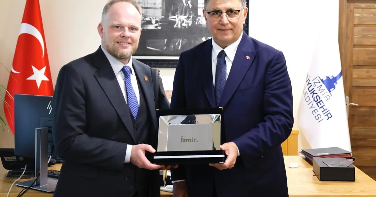 Kanada ve İzmir arasında kültürel ilişkiler gelişecek