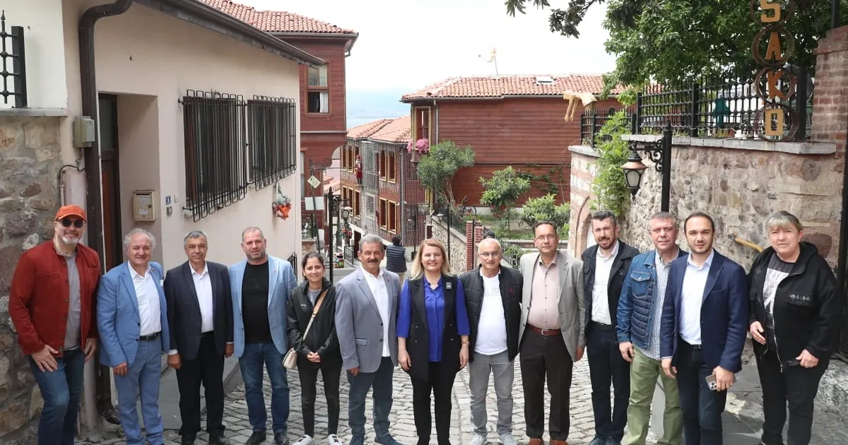 Kapanca’da söz sanatın, sahne sokakların!