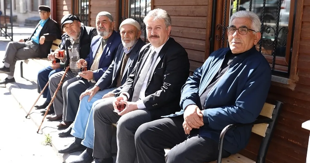 Kayseri Melikgazi Eski Çınarlar Yaşam Merkezleri’ni artırıyor