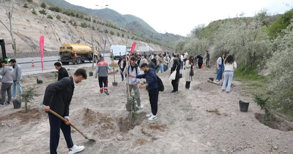 Kayseri Melikgazi’nin yeşil dokusu güçleniyor