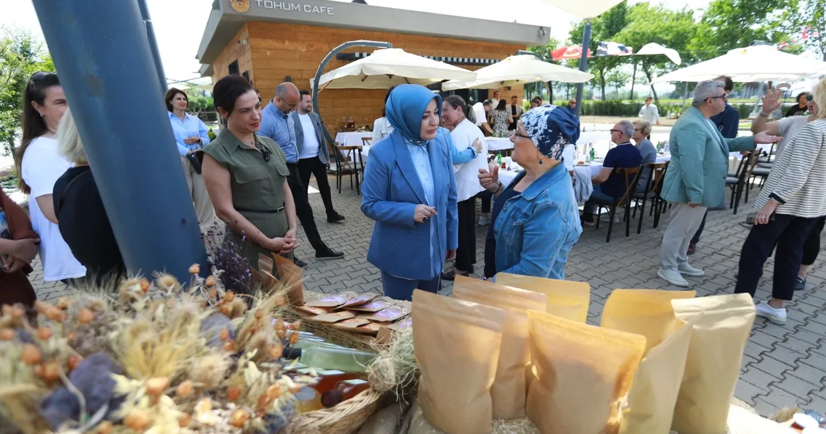 KEFEK üyeleri Efes Tarlası Yaşam Köyü’nü gezdi