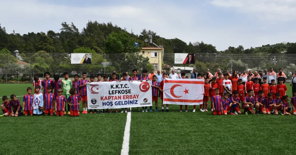 KKTC’li minikler Antalya Kumluca’da dostluk maçında