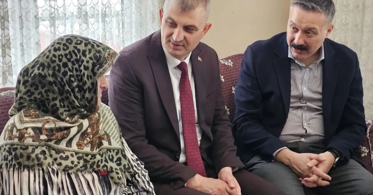 Kocaeli Gölcük’ten annelere anlamlı ziyaret