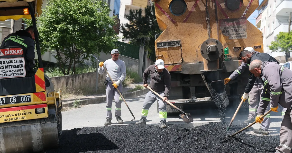Kocaeli’de ekipler yol konforu için harekette!
