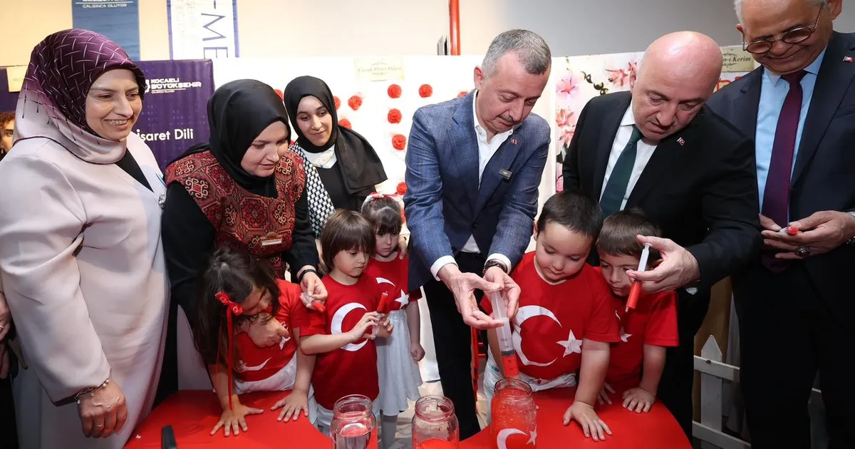 Kocaeli’de KO-MEK’in eserleri göz kamaştırdı