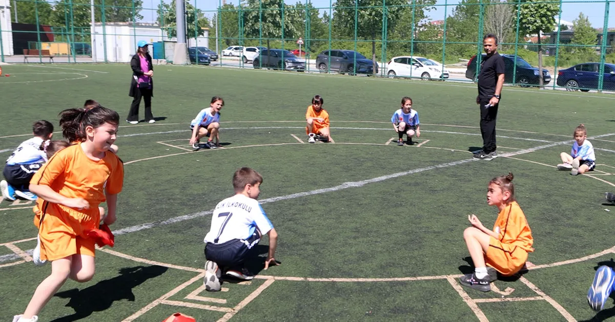 Sakarya’da ‘Geleneksel Çocuk Oyunları Şenliği’ başladı